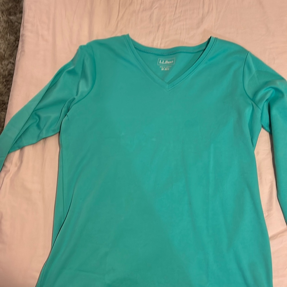 LL Bean medium three quarter top new with no tags